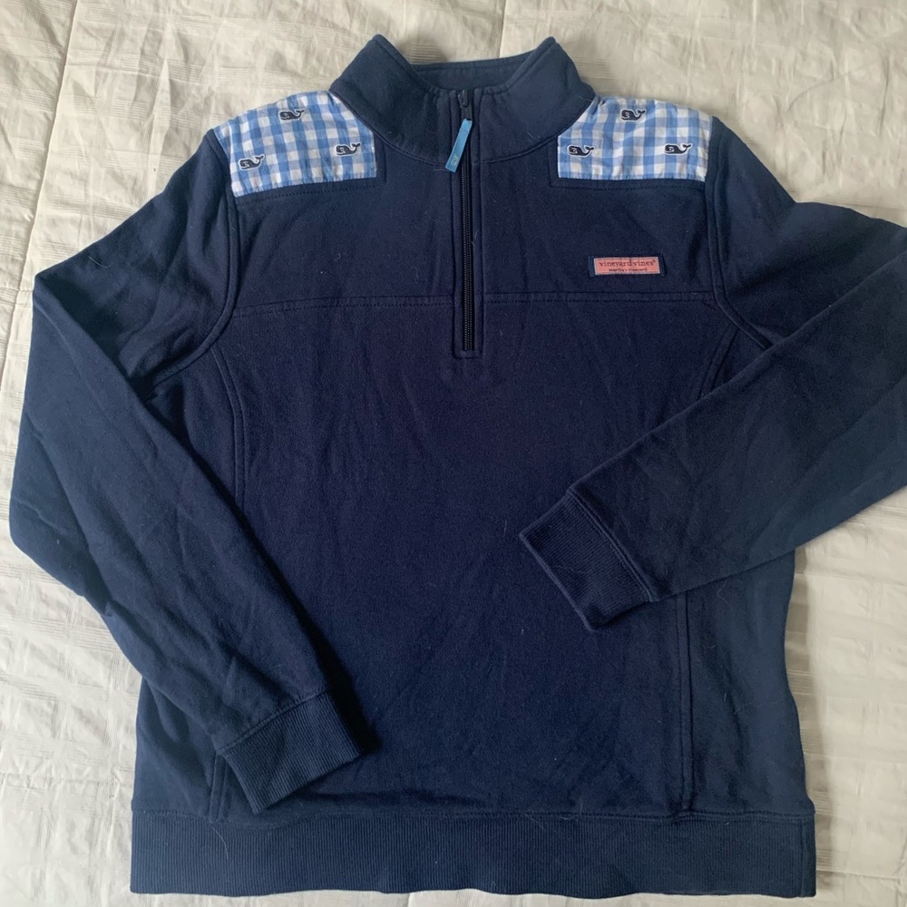 Vineyard vines sheep shirt in perfect condition